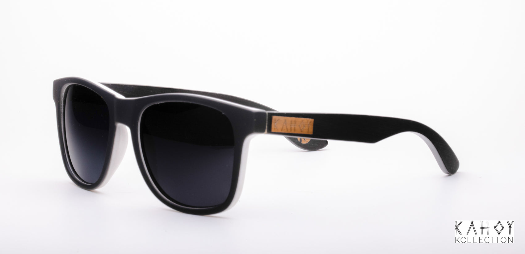 B/W Shoreline - Polarized